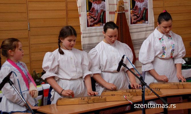 XXI. Aranycitera Szenttamáson, 2016. május 14. képek
